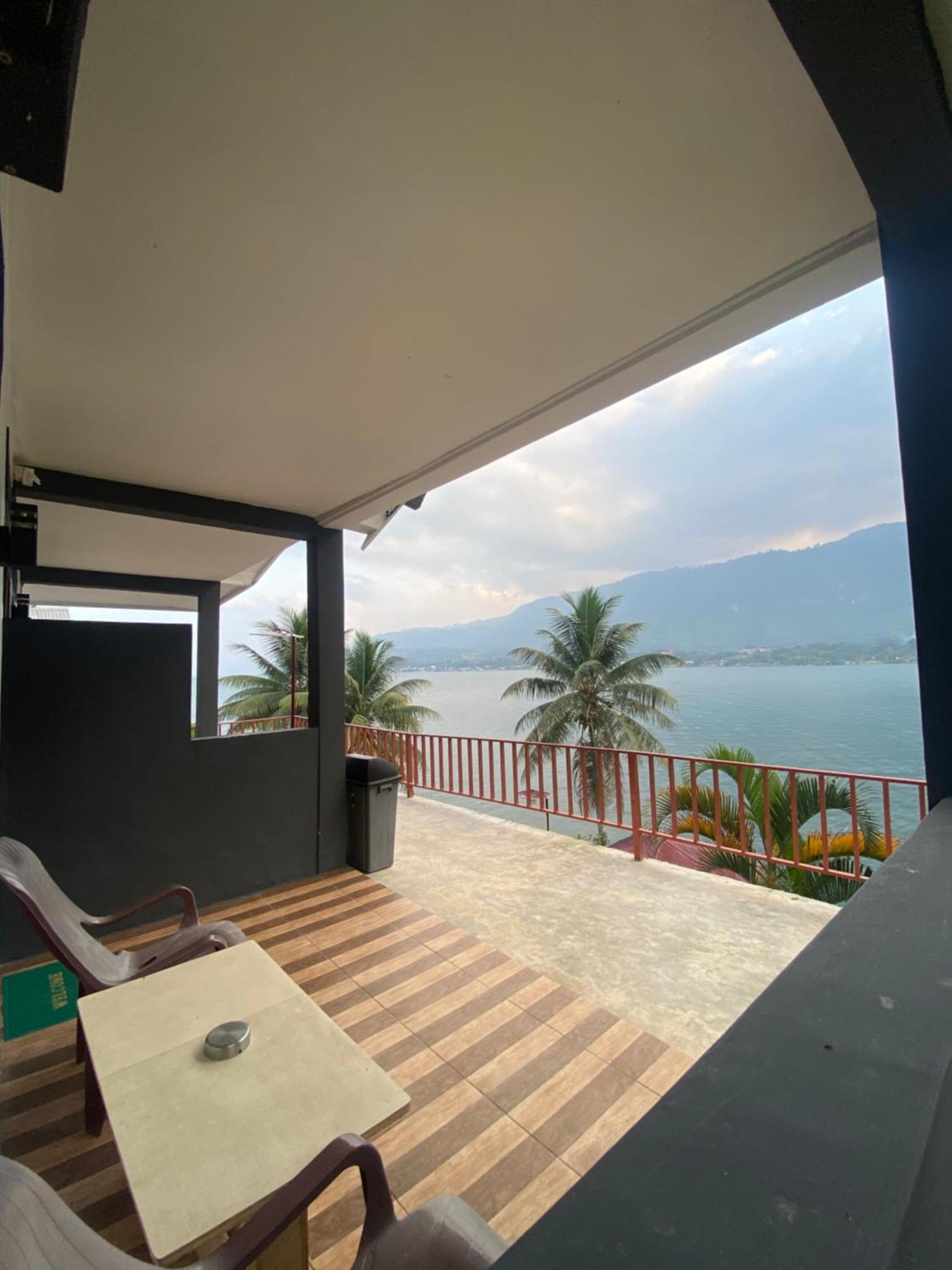 Vandu'S View Guest House & Restaurant Tuktuk Eksteriør billede