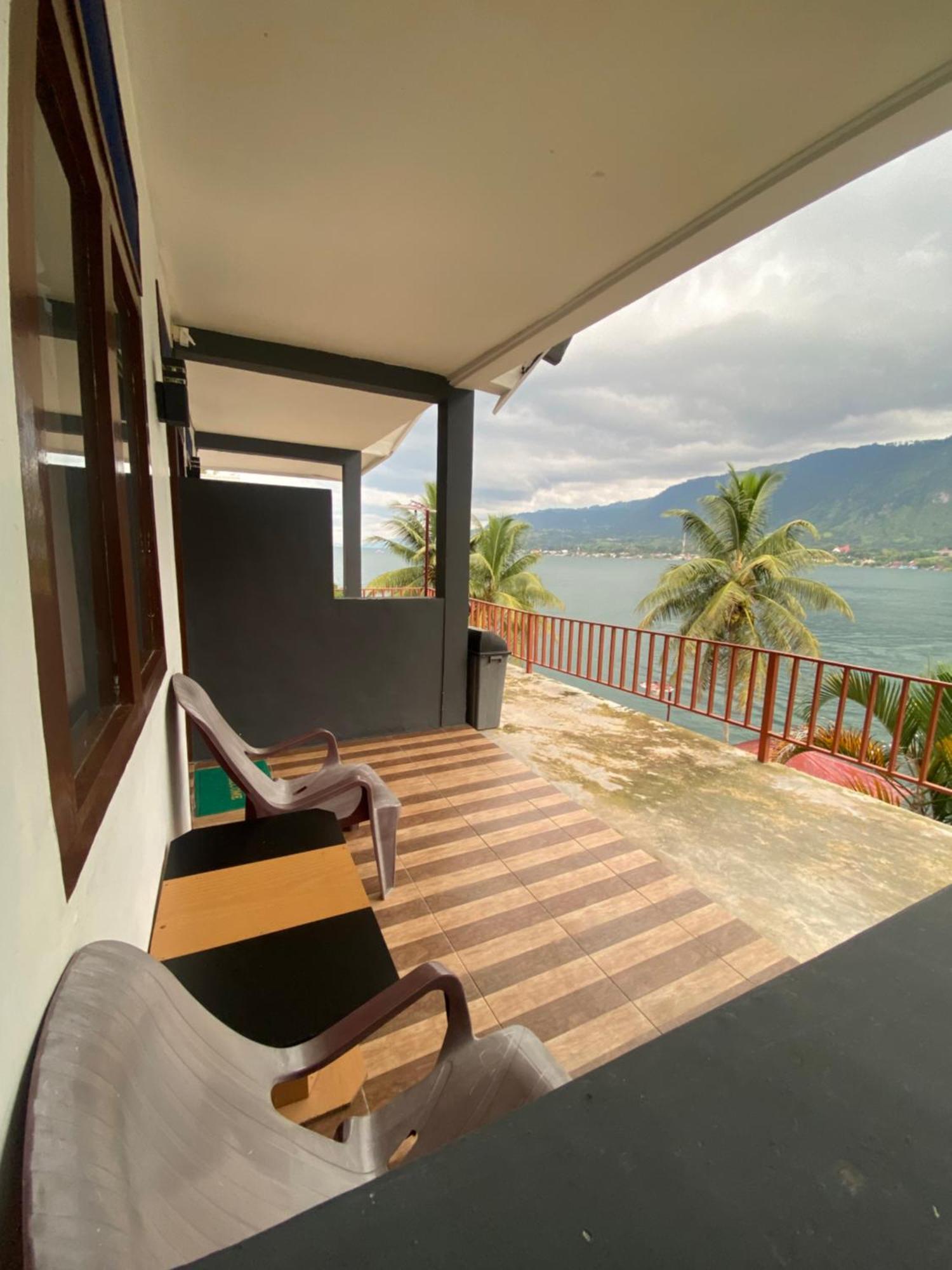Vandu'S View Guest House & Restaurant Tuktuk Eksteriør billede