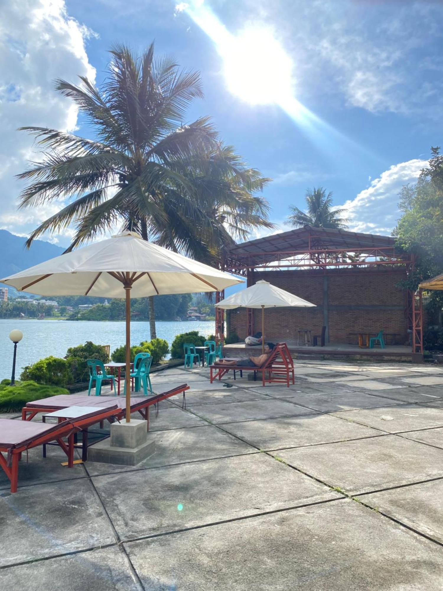 Vandu'S View Guest House & Restaurant Tuktuk Eksteriør billede